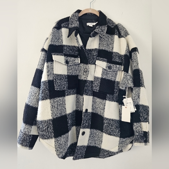 Good American Jackets & Blazers - NWT good american black white plaid shacket